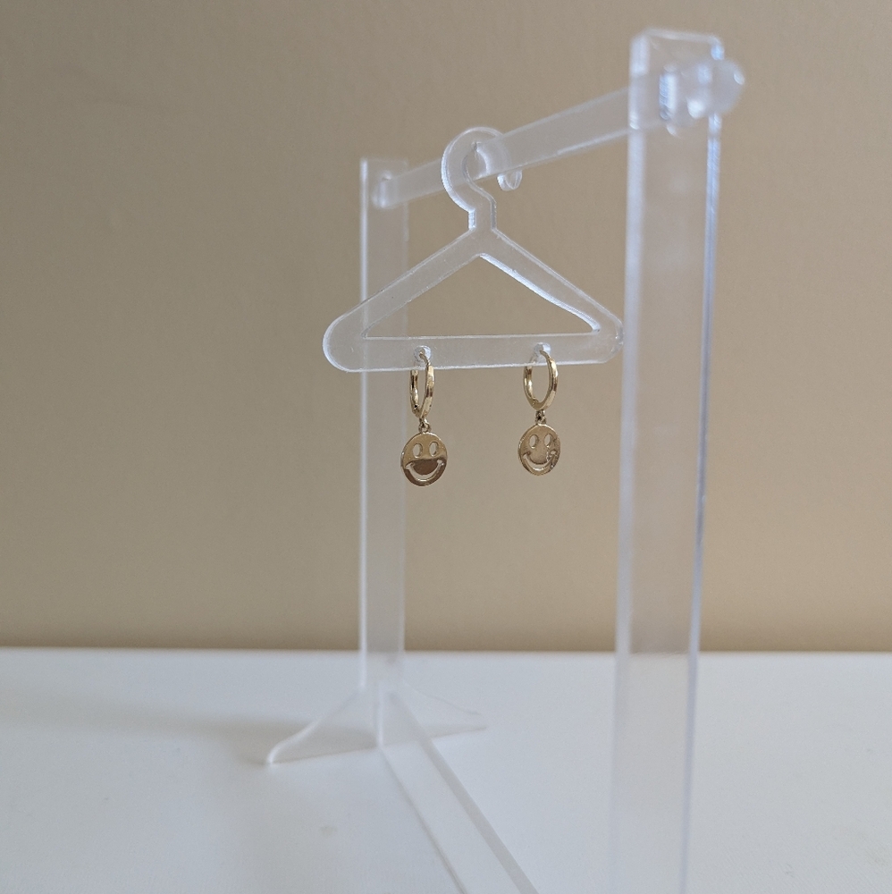 3/$20 SMILEY FACE EARRINGS
